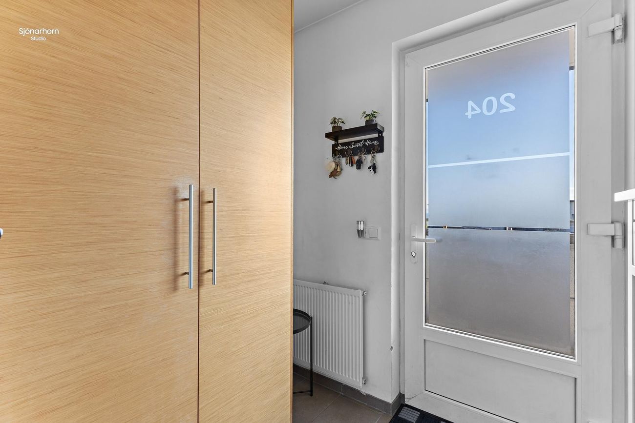 Tjarnabraut 22, 260 Reykjanesbær