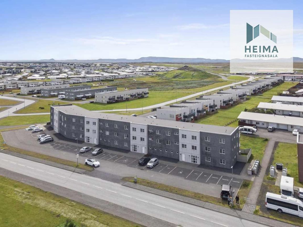 Tjarnabraut 14, 260 Reykjanesbær