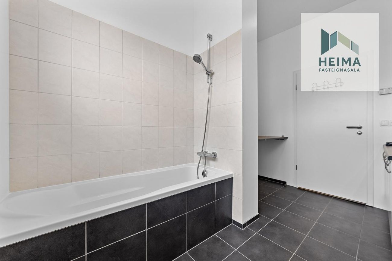 Tjarnabraut 14, 260 Reykjanesbær