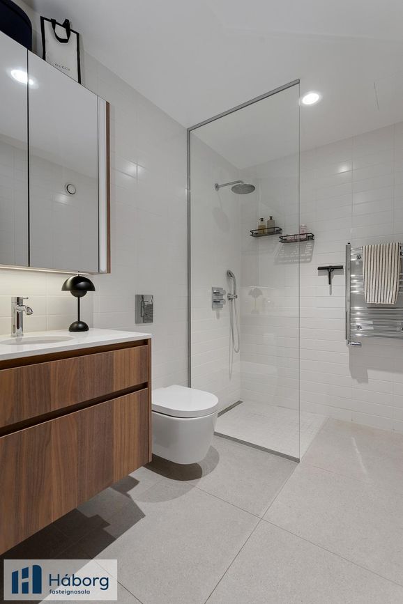 Hallgerðargata 3 - 0302, 105 Reykjavík