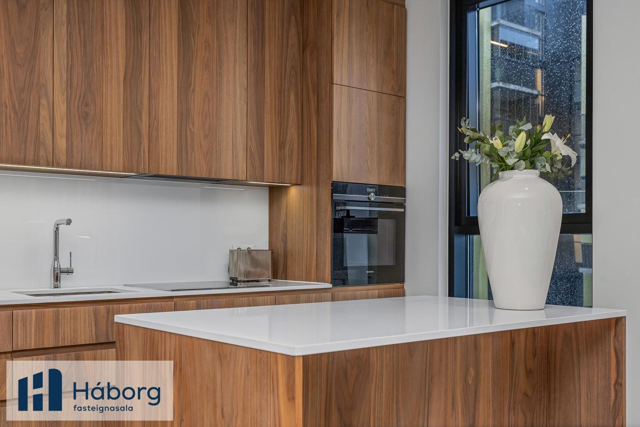 Hallgerðargata 3 - 0302, 105 Reykjavík