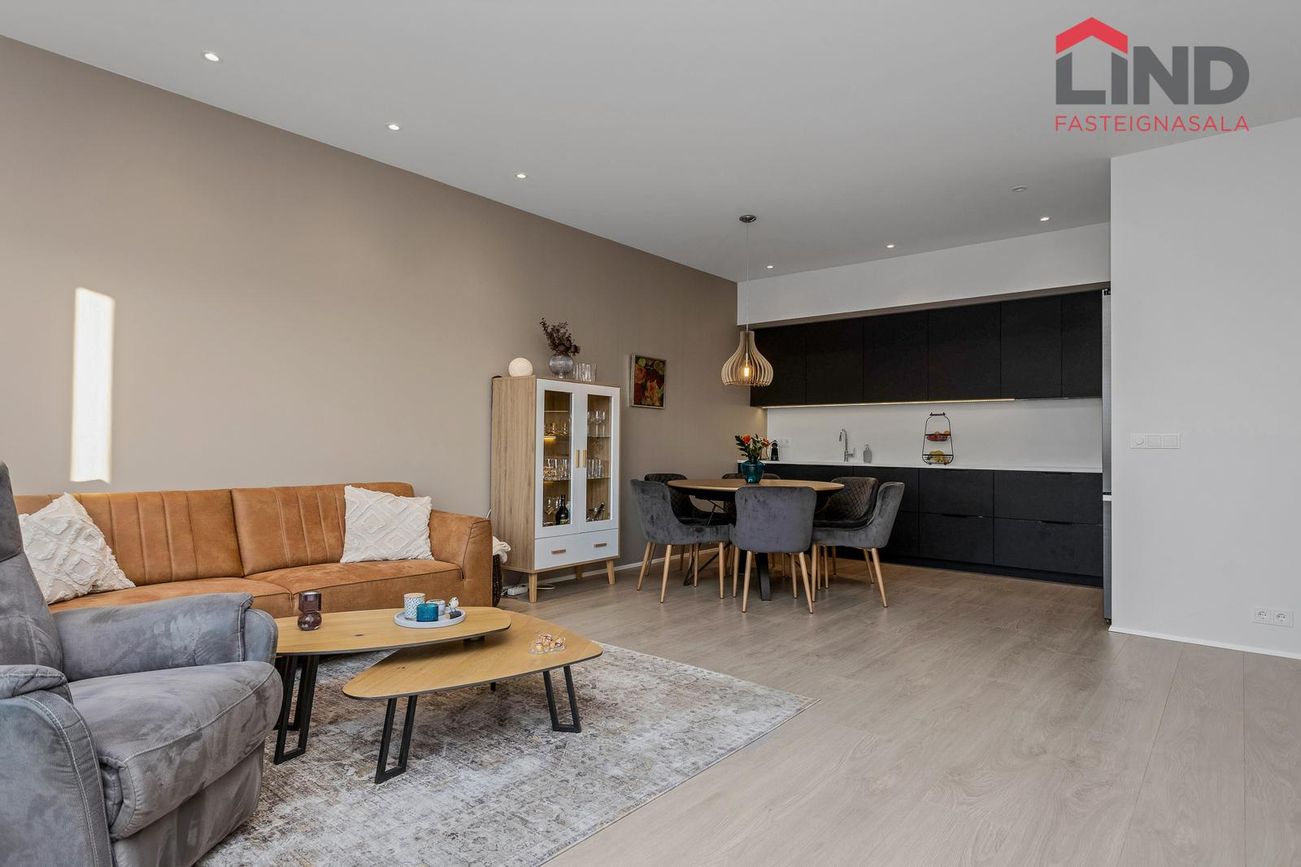 Hraungata 23 - 0402, 210 Garðabær