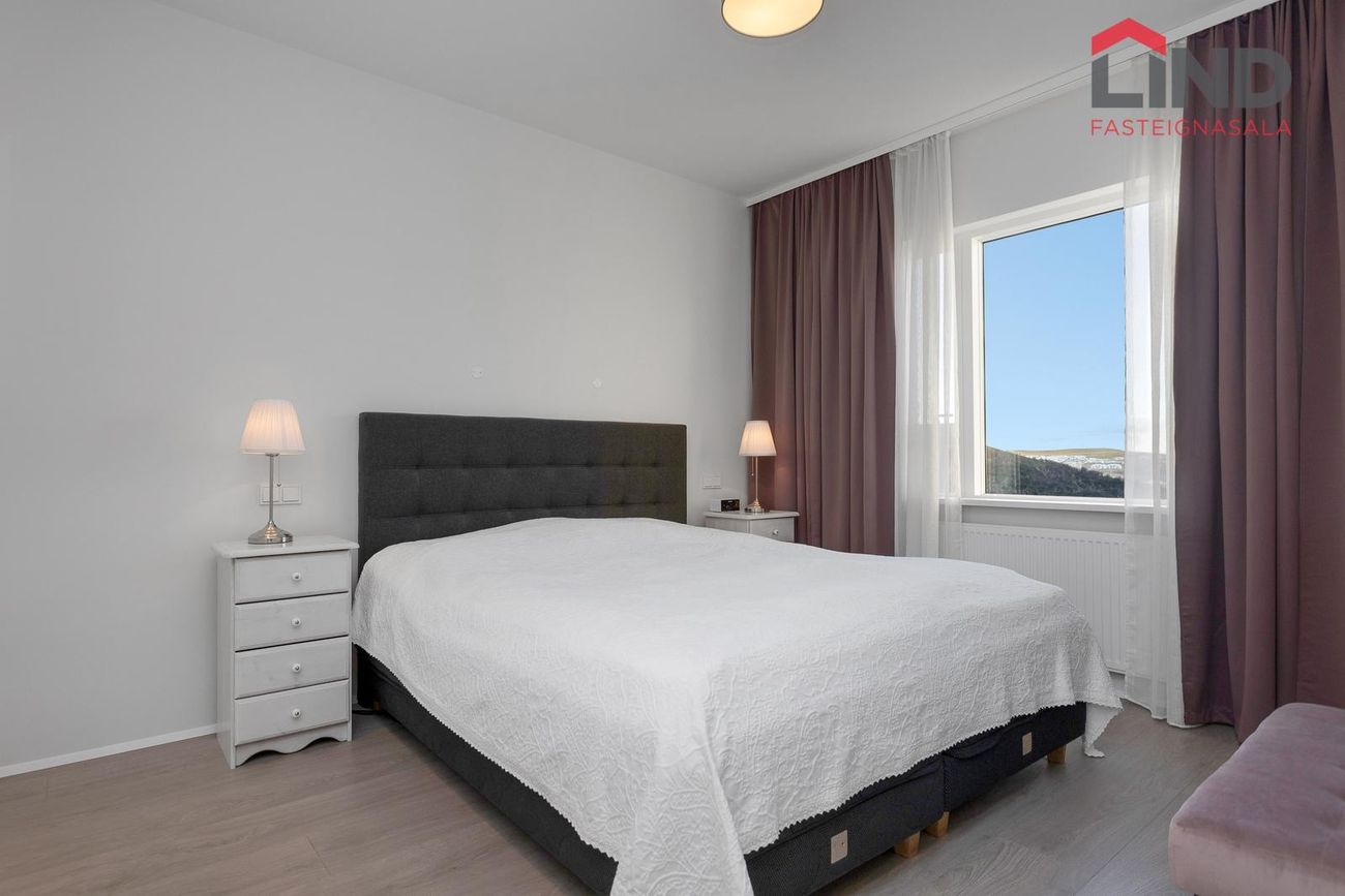 Hraungata 23 - 0402, 210 Garðabær