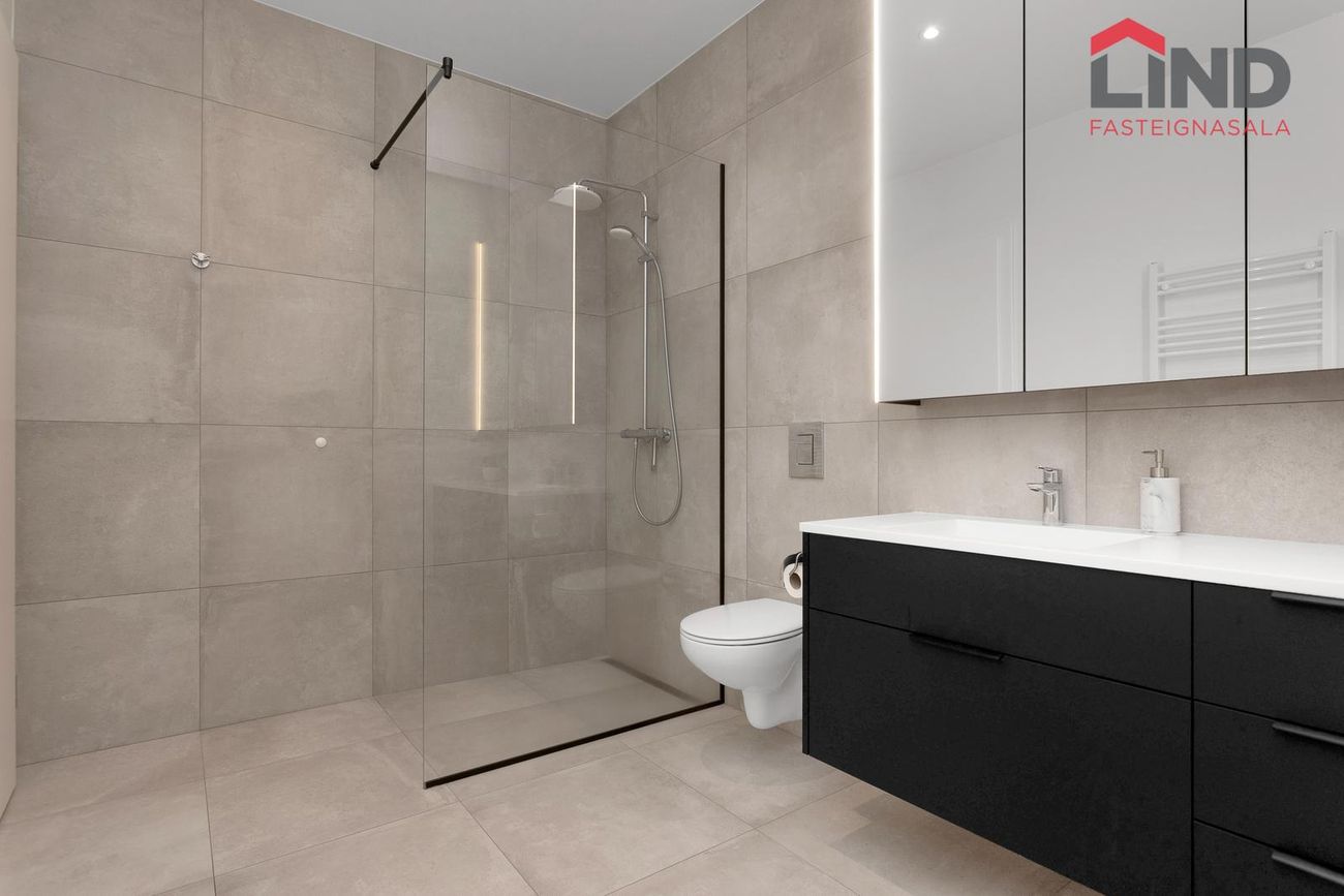 Hraungata 23 - 0402, 210 Garðabær