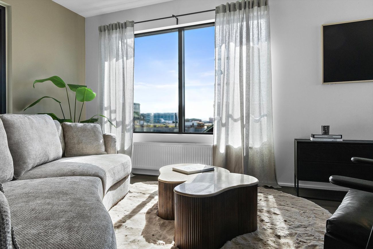 Valshlíð 1, 102 Reykjavík