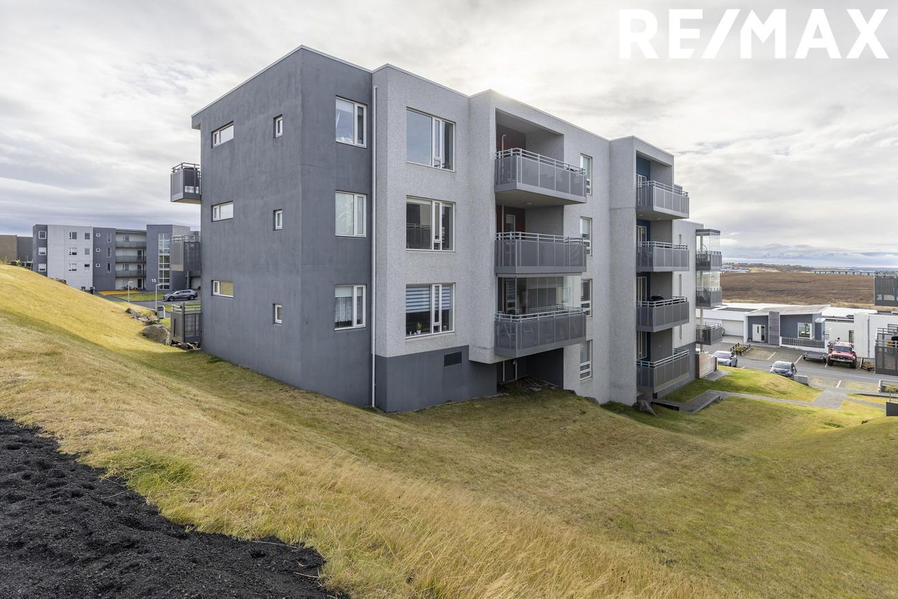 Mosagata   9-15, 210 Garðabær
