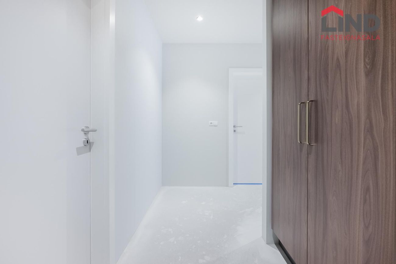 Hringhamar 19, 221 Hafnarfjörður