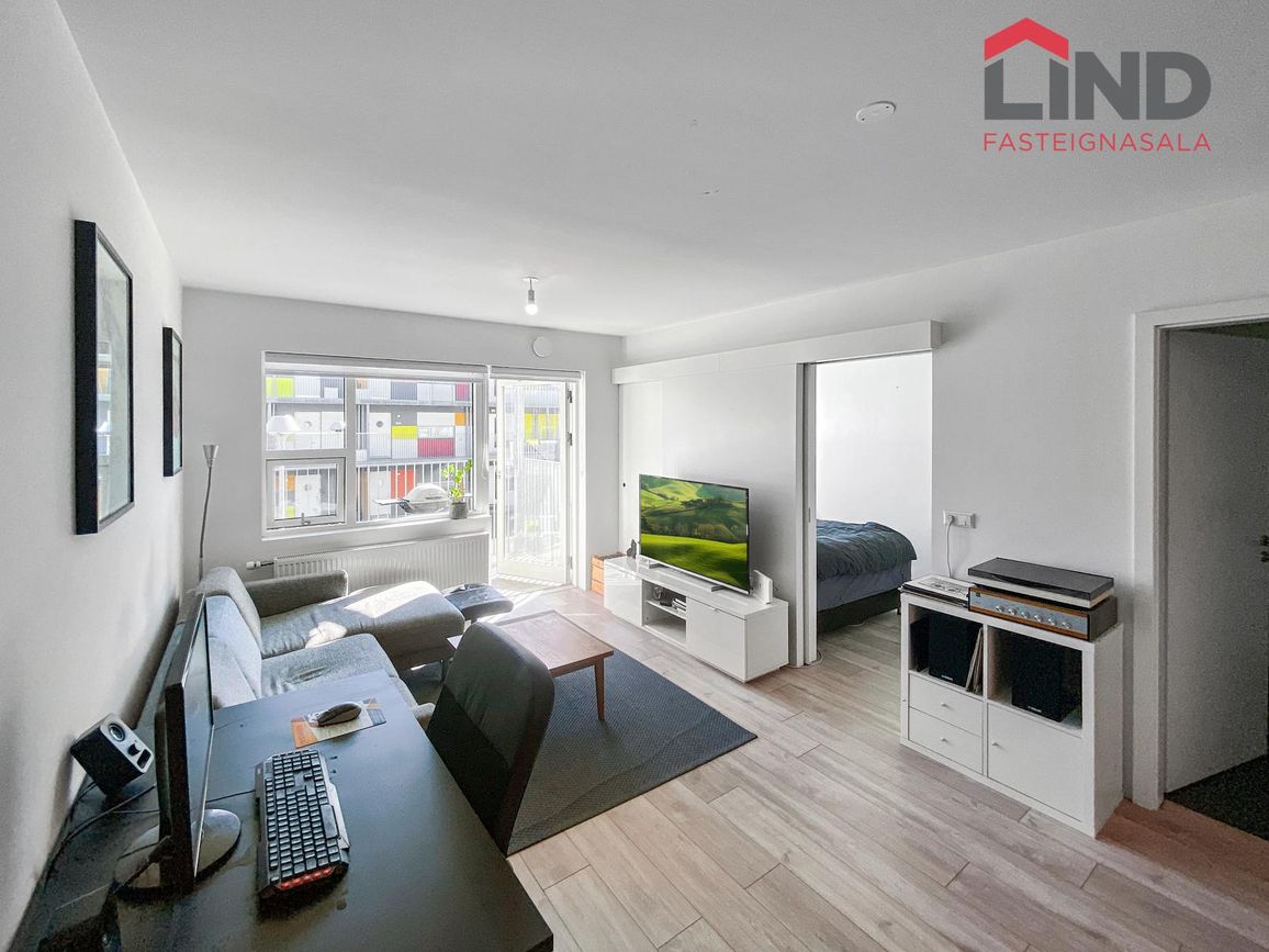 Jöfursbás 11D, 112 Reykjavík