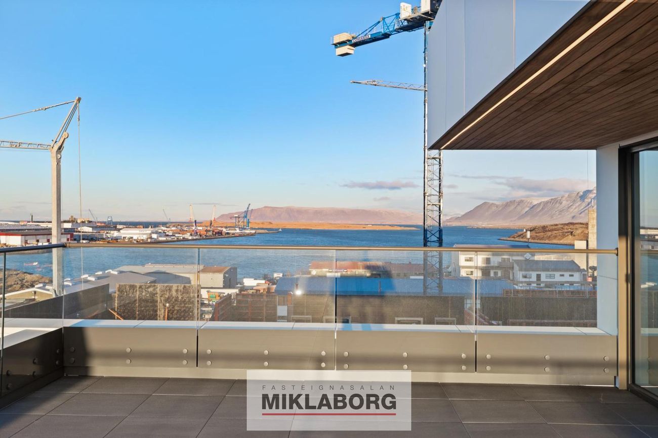 Eirhöfði 7C, 110 Reykjavík