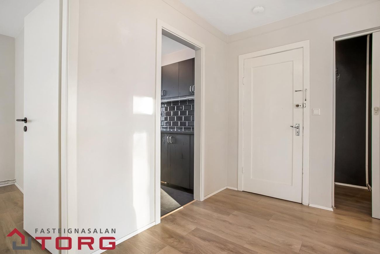 Hringbraut 99 - 0102, 101 Reykjavík