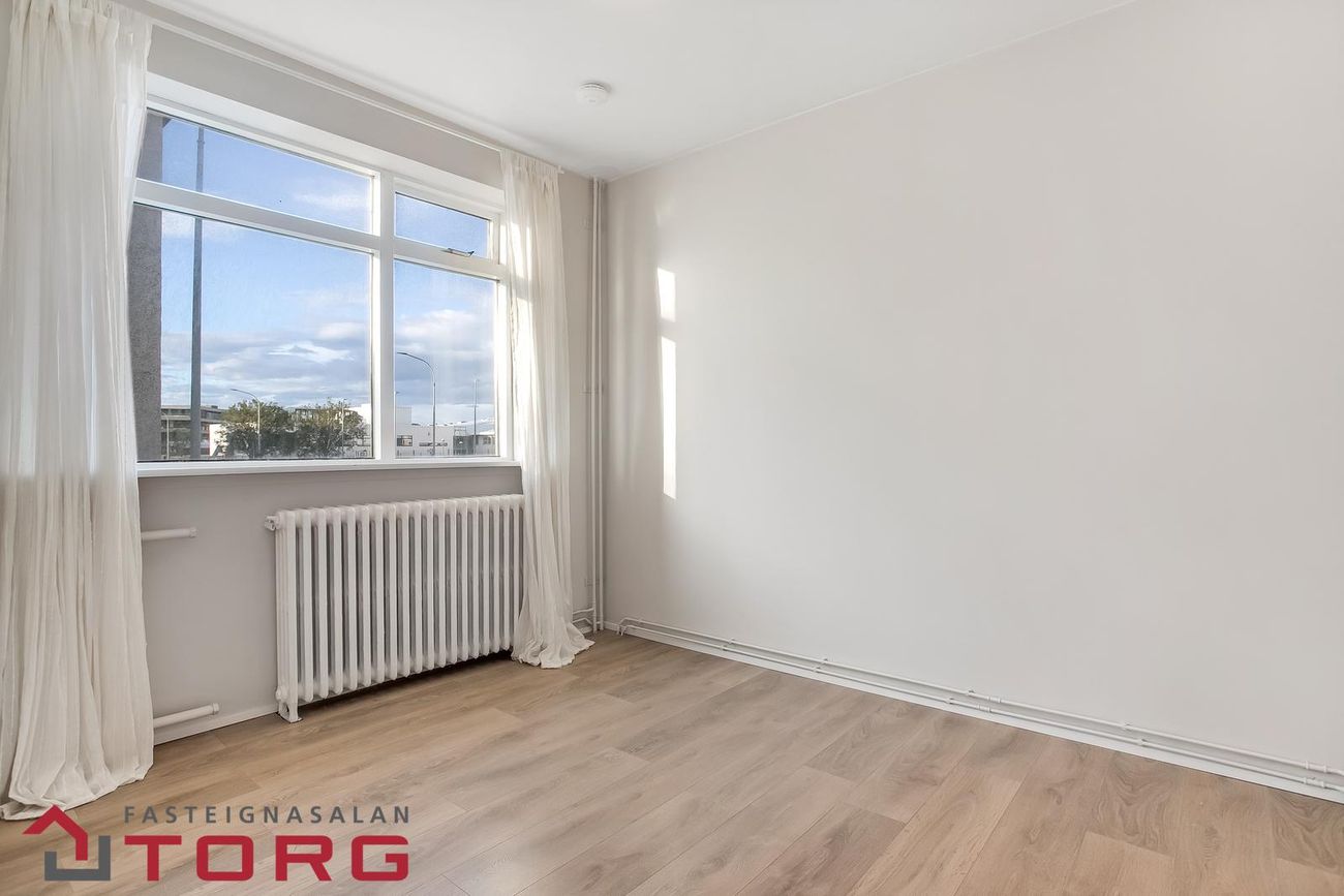 Hringbraut 99 - 0102, 101 Reykjavík