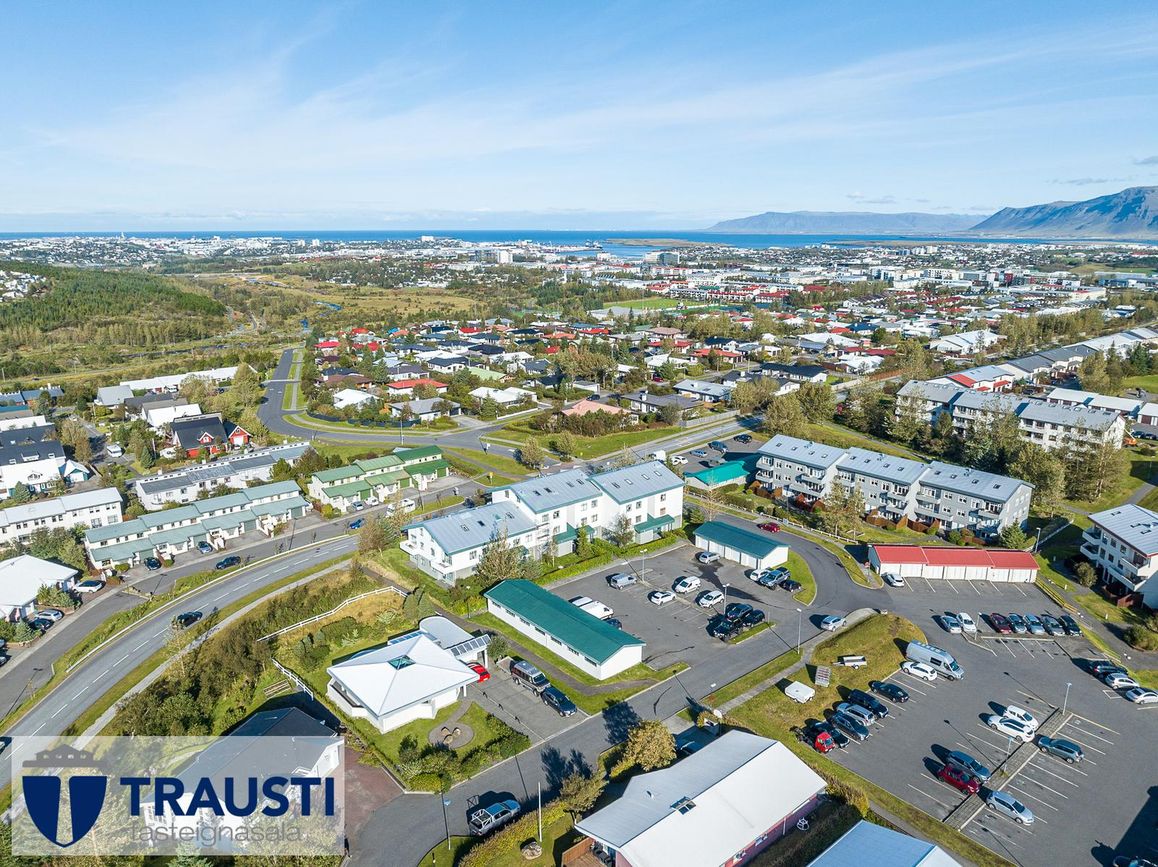 Skógarás 6, 110 Reykjavík
