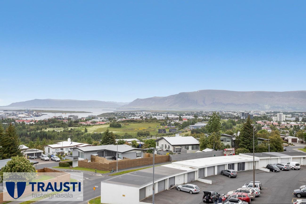 Dúfnahólar 2, 111 Reykjavík