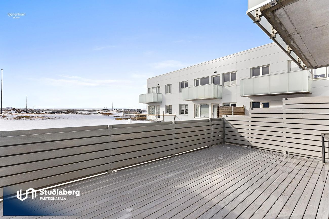 Tjarnabakki 2C - 0107, 260 Reykjanesbær