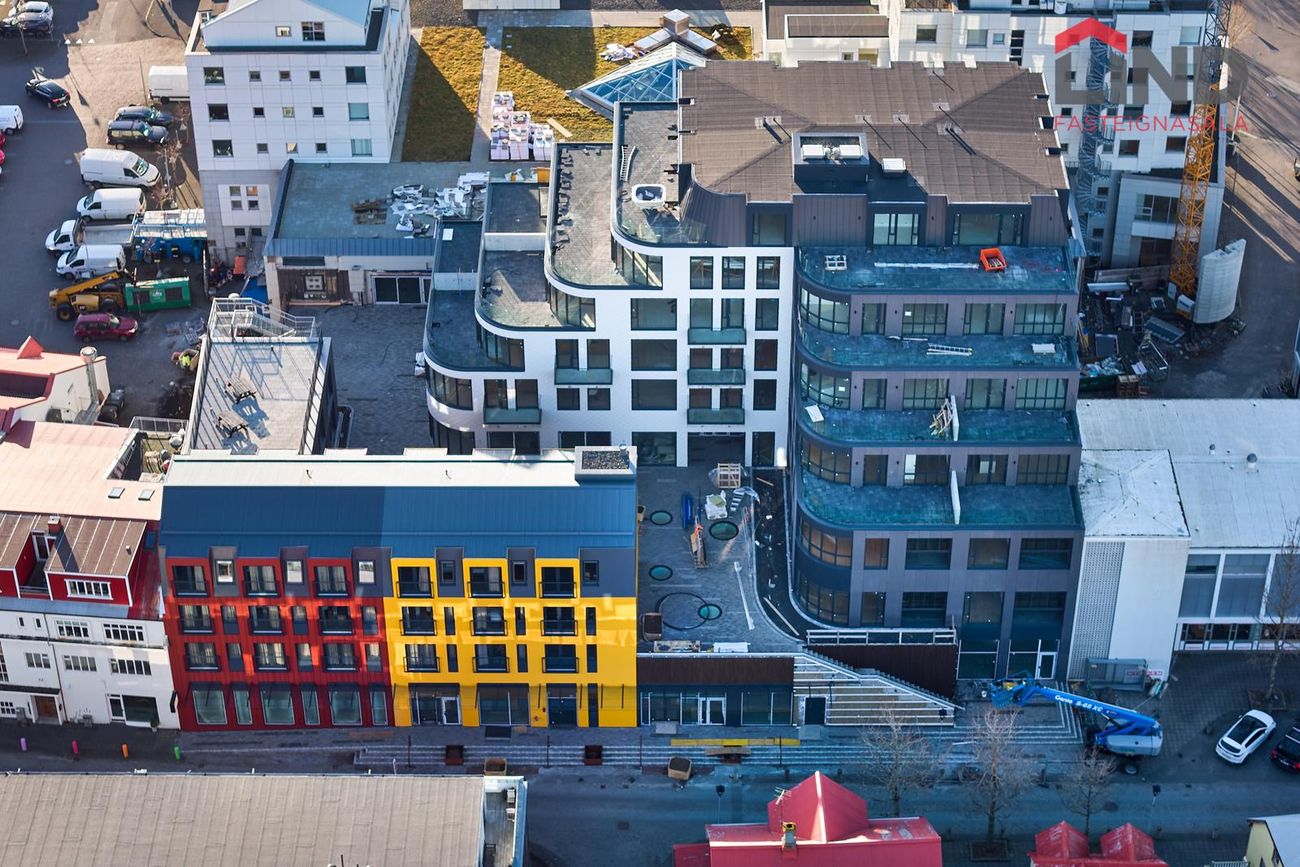 Strandgata 26, 220 Hafnarfjörður