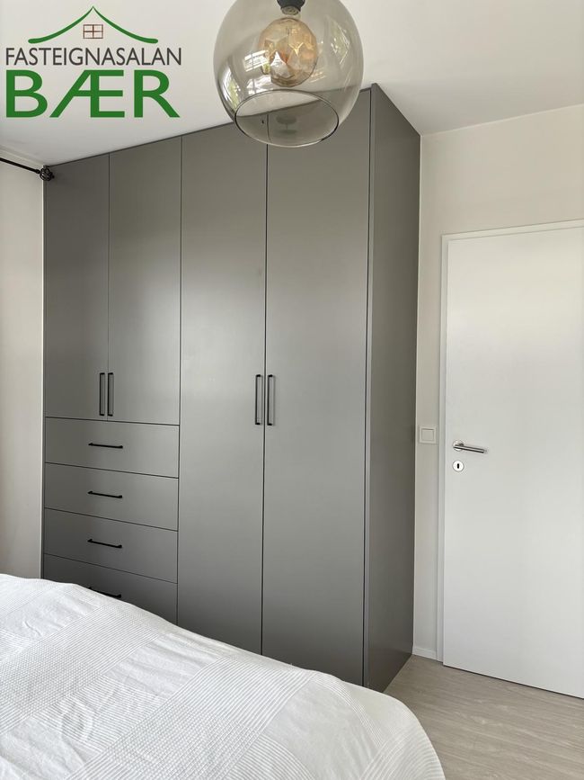 Dalsbraut 34, 260 Reykjanesbær