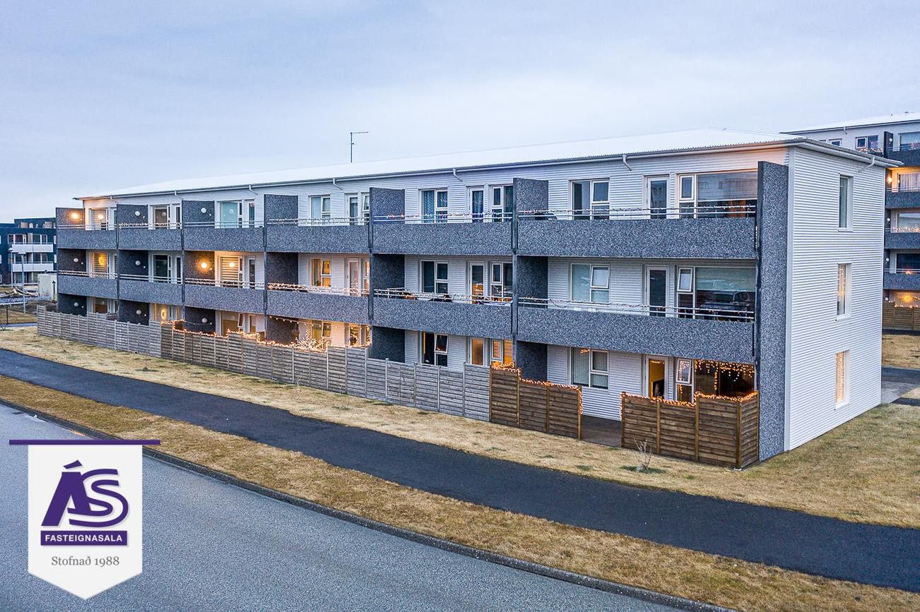 Bjarkavellir 1C, 221 Hafnarfjörður