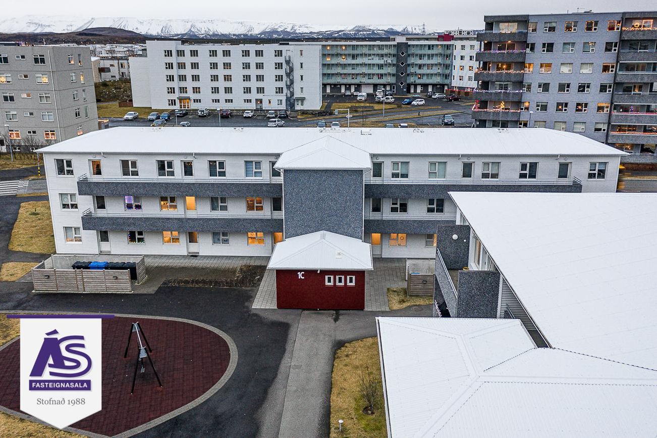 Bjarkavellir 1C, 221 Hafnarfjörður