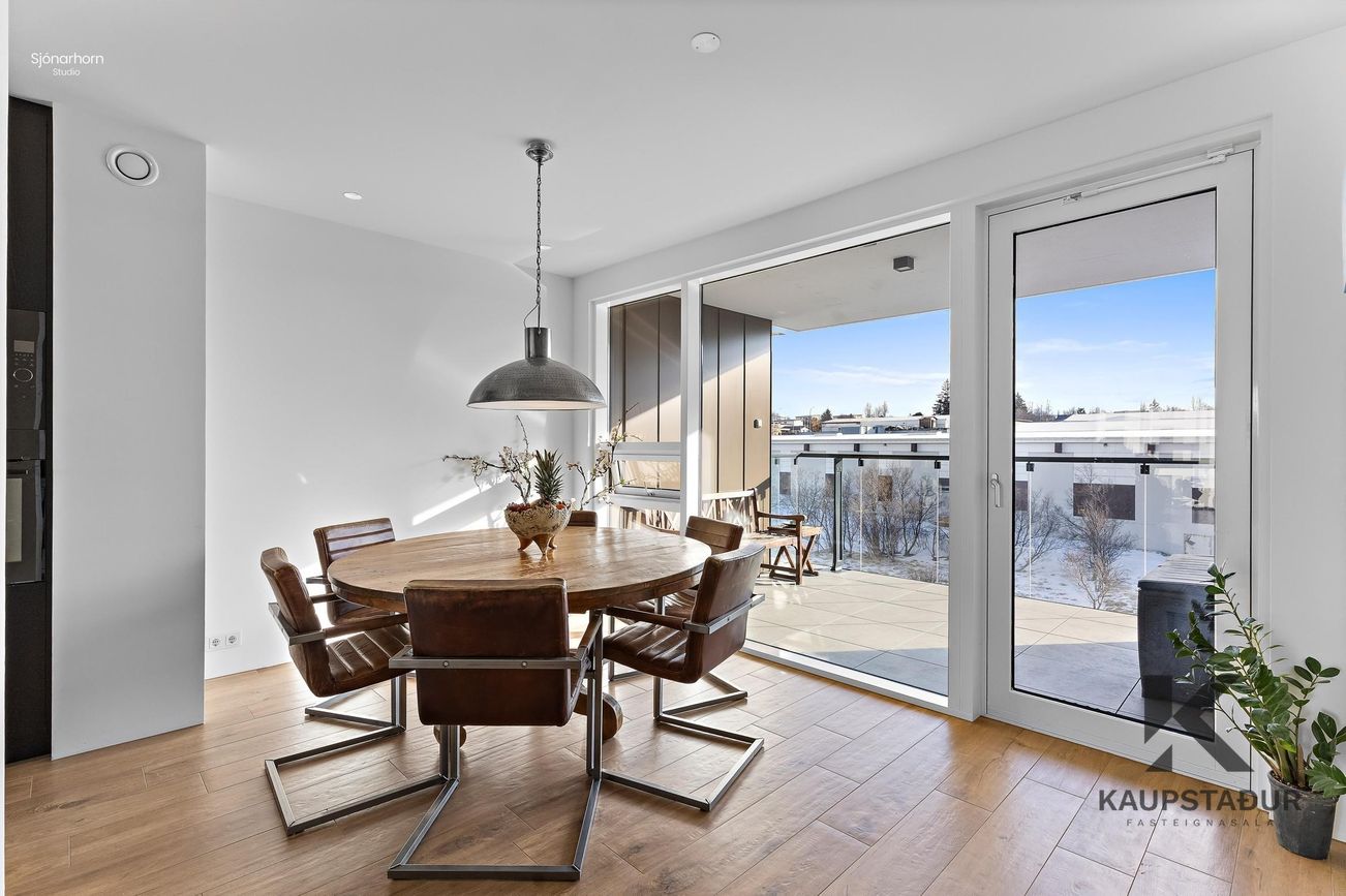 Naustavör 66 - 0303, 200 Kópavogur