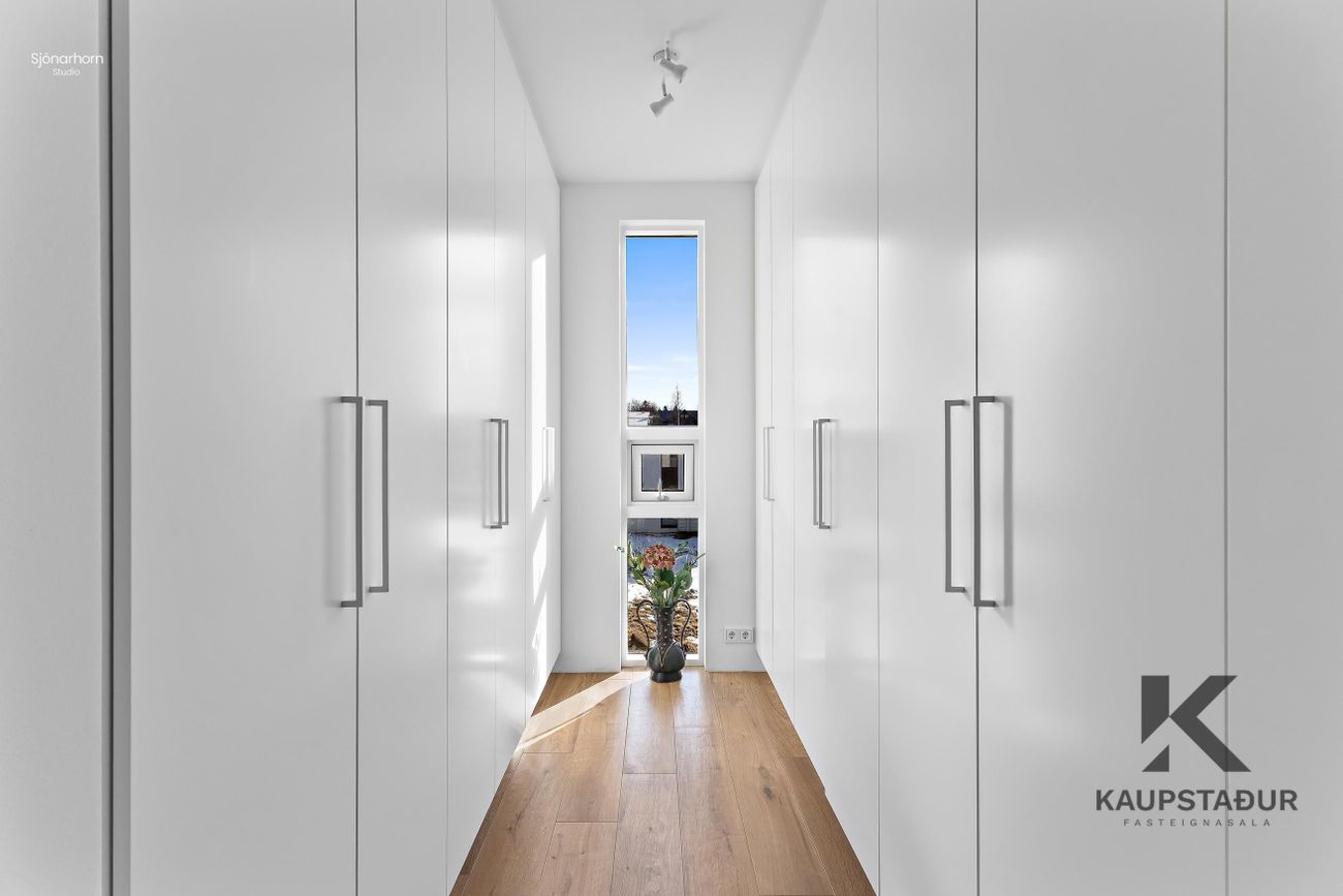 Naustavör 66 - 0303, 200 Kópavogur