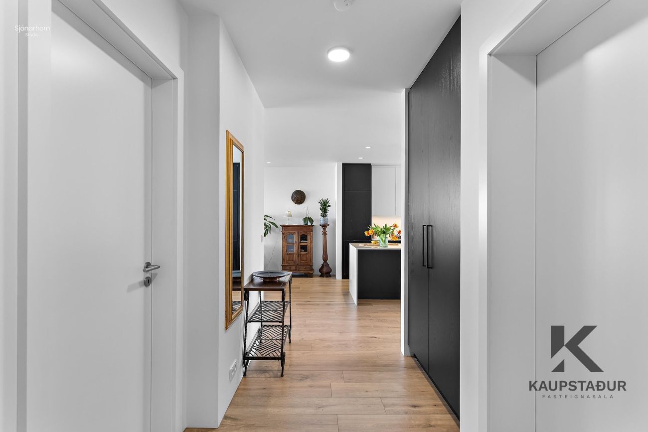 Naustavör 66 - 0303, 200 Kópavogur