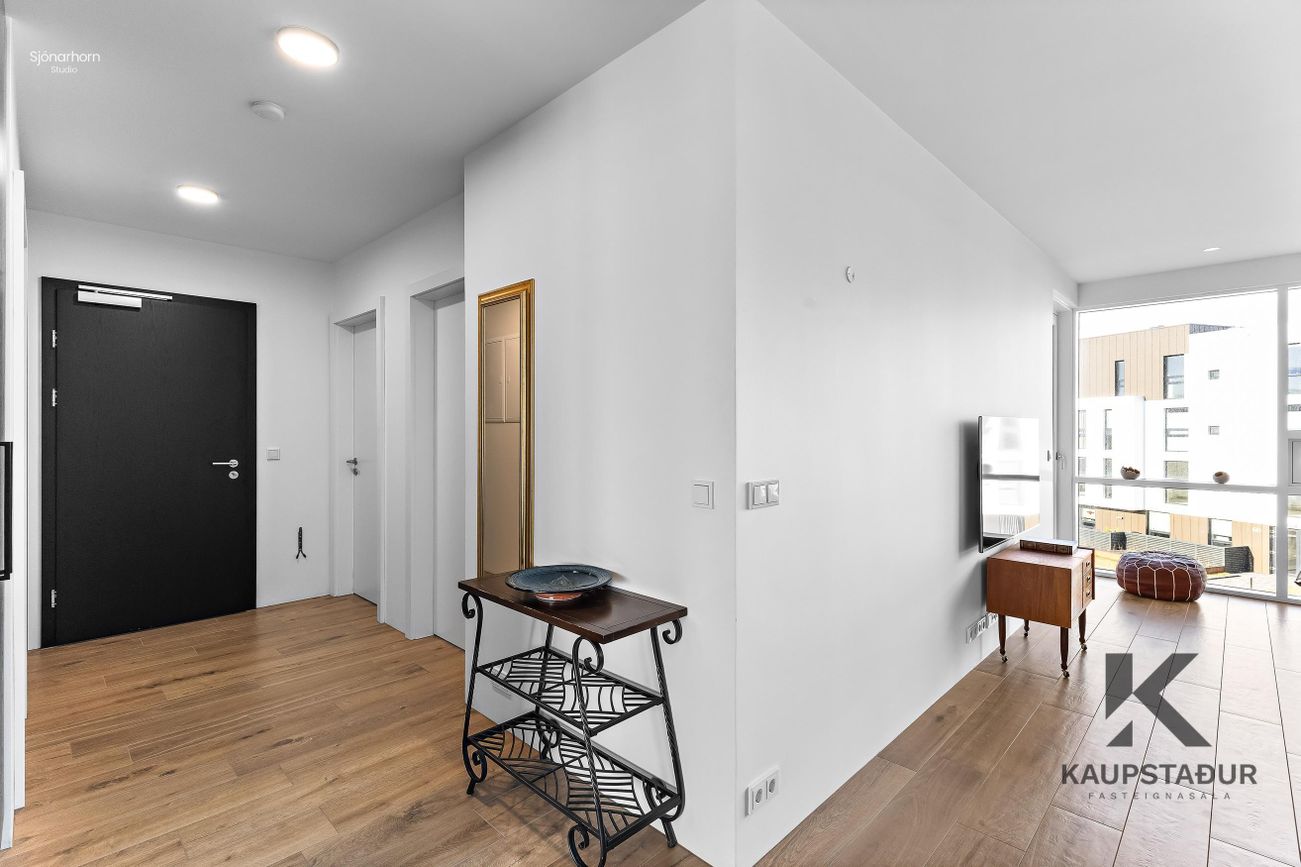 Naustavör 66 - 0303, 200 Kópavogur