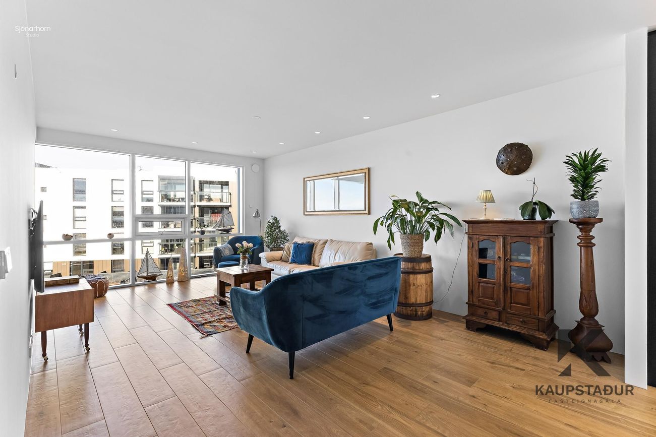 Naustavör 66 - 0303, 200 Kópavogur