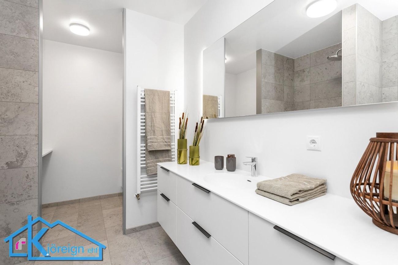 Nónsmári 11, 201 Kópavogur