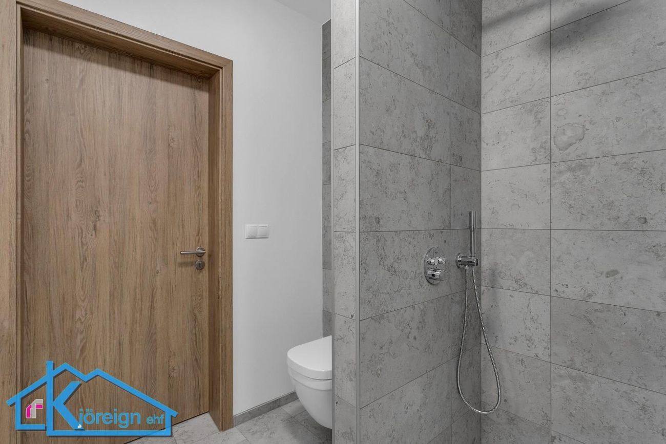 Nónsmári 11, 201 Kópavogur