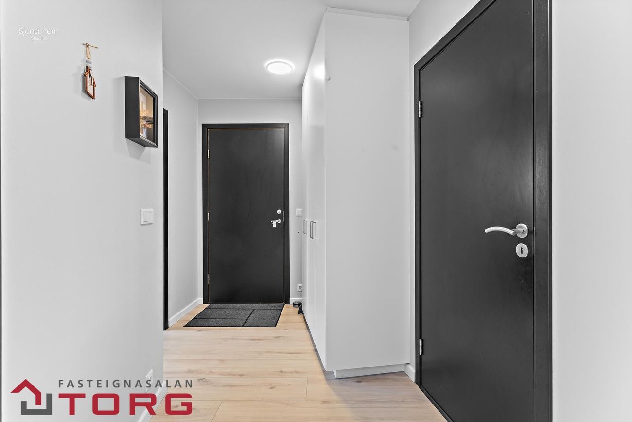 Tjarnabraut 8B, 260 Reykjanesbær