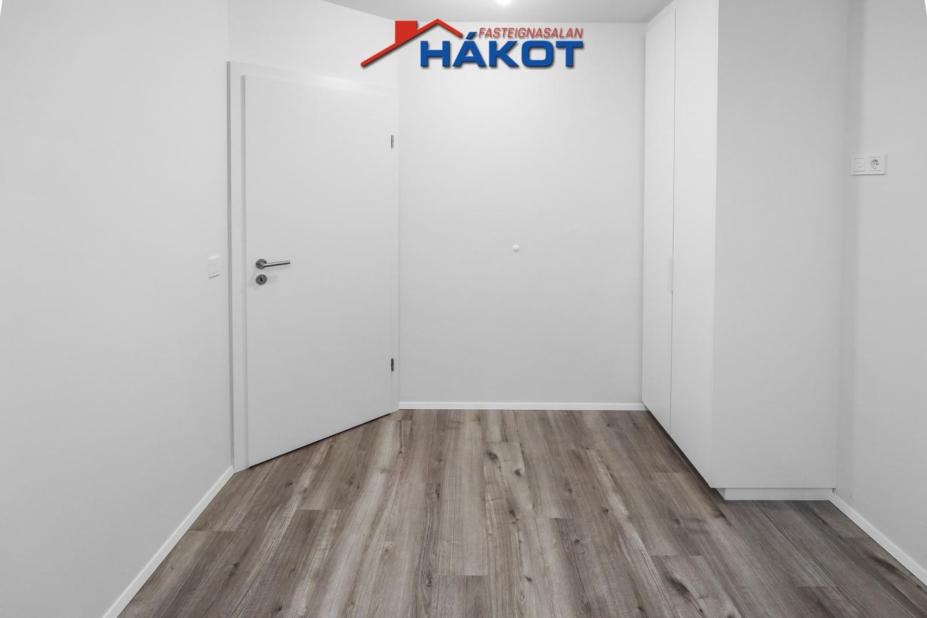 Asparskógar 18, 300 Akranes
