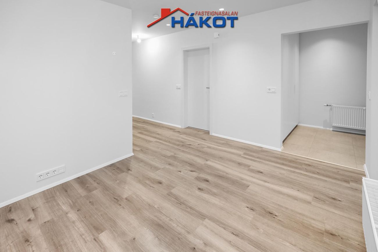 Asparskógar 18, 300 Akranes
