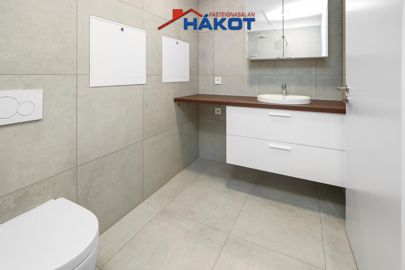 Asparskógar 18, 300 Akranes