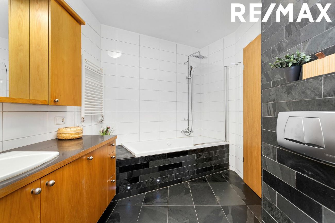 Álfkonuhvarf 39, 203 Kópavogur