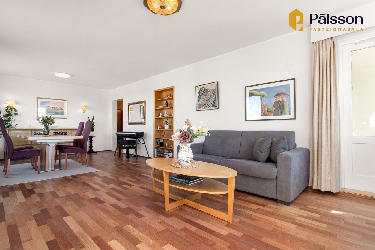 Sólheimar 23, 104 Reykjavík
