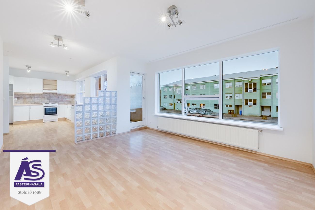 Stekkjarberg 2 - 0202, 221 Hafnarfjörður