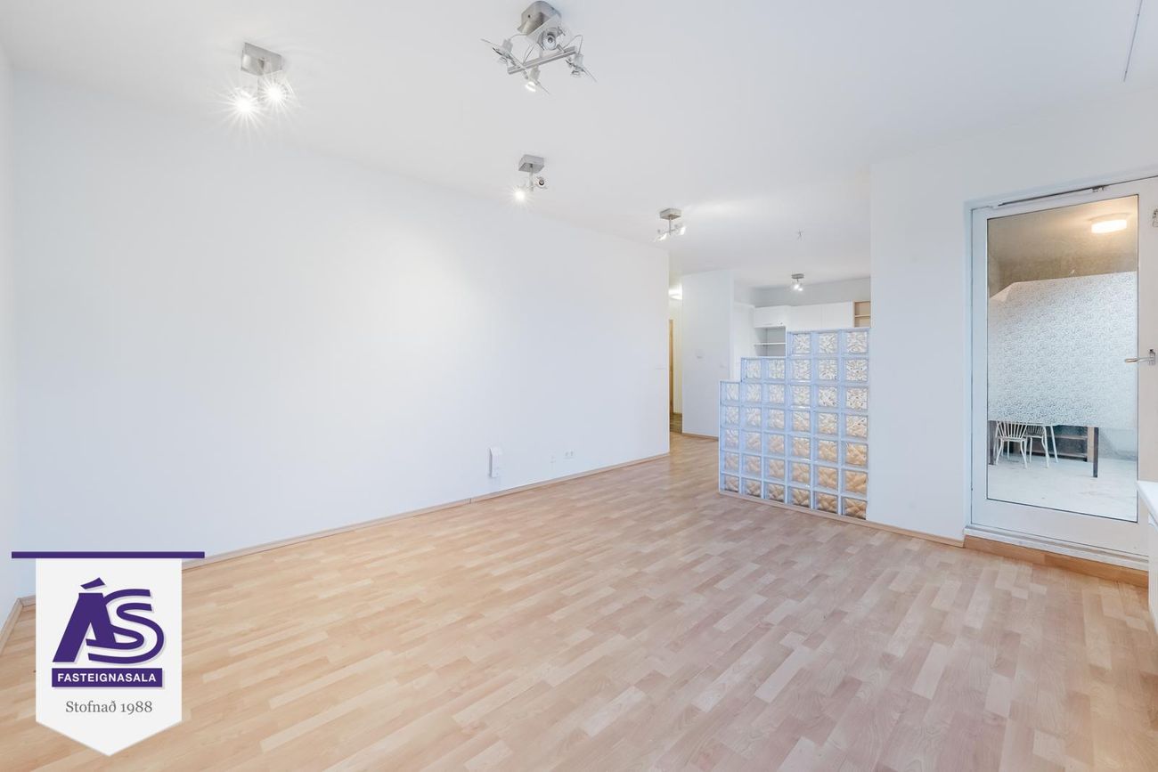 Stekkjarberg 2 - 0202, 221 Hafnarfjörður