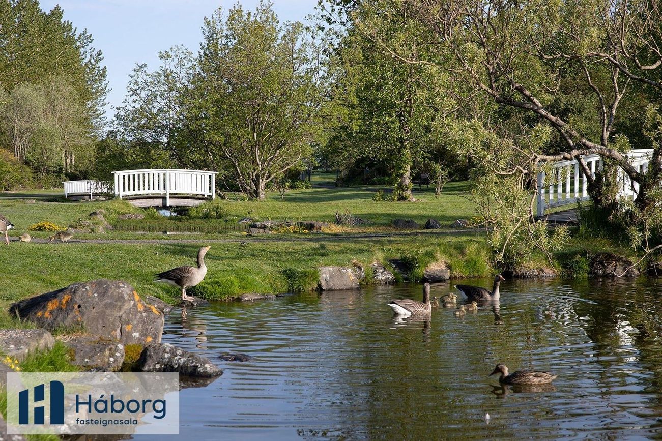 Grensásvegur 1F - 0601, 108 Reykjavík