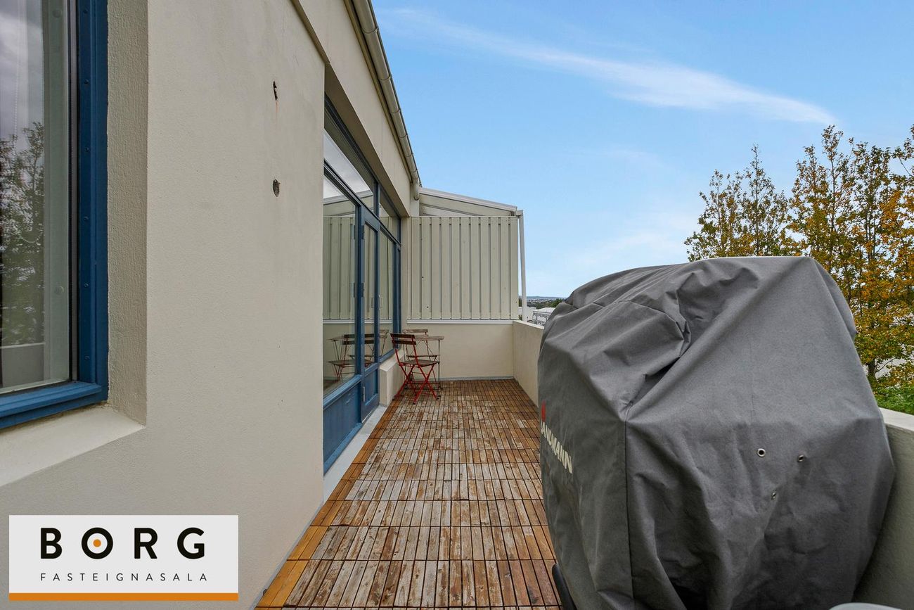 Dalaland 3 - 0302, 108 Reykjavík