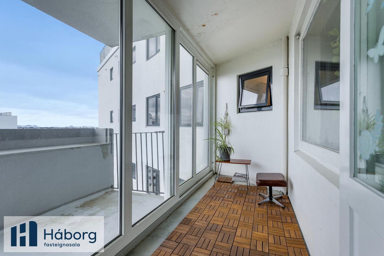 Sólheimar 23, 104 Reykjavík