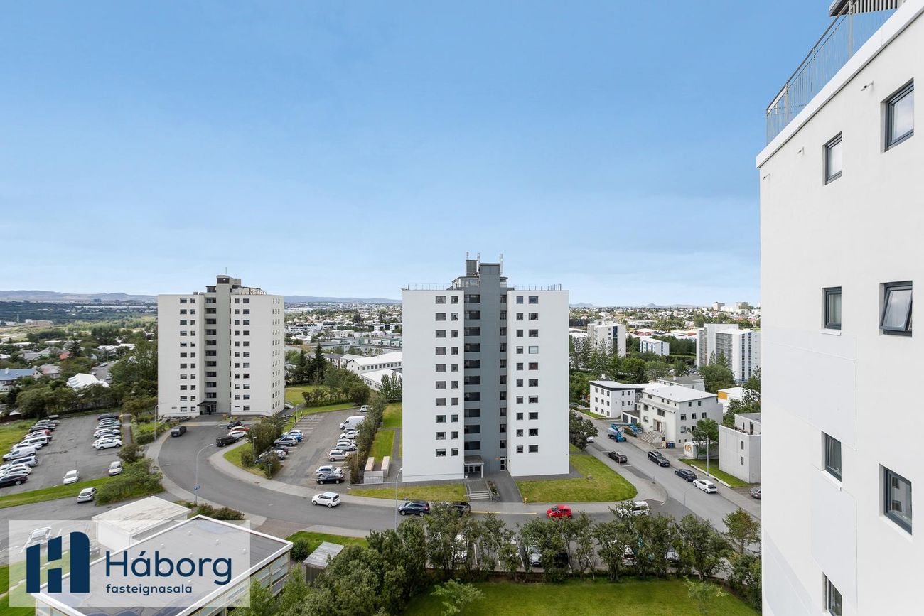 Sólheimar 23, 104 Reykjavík