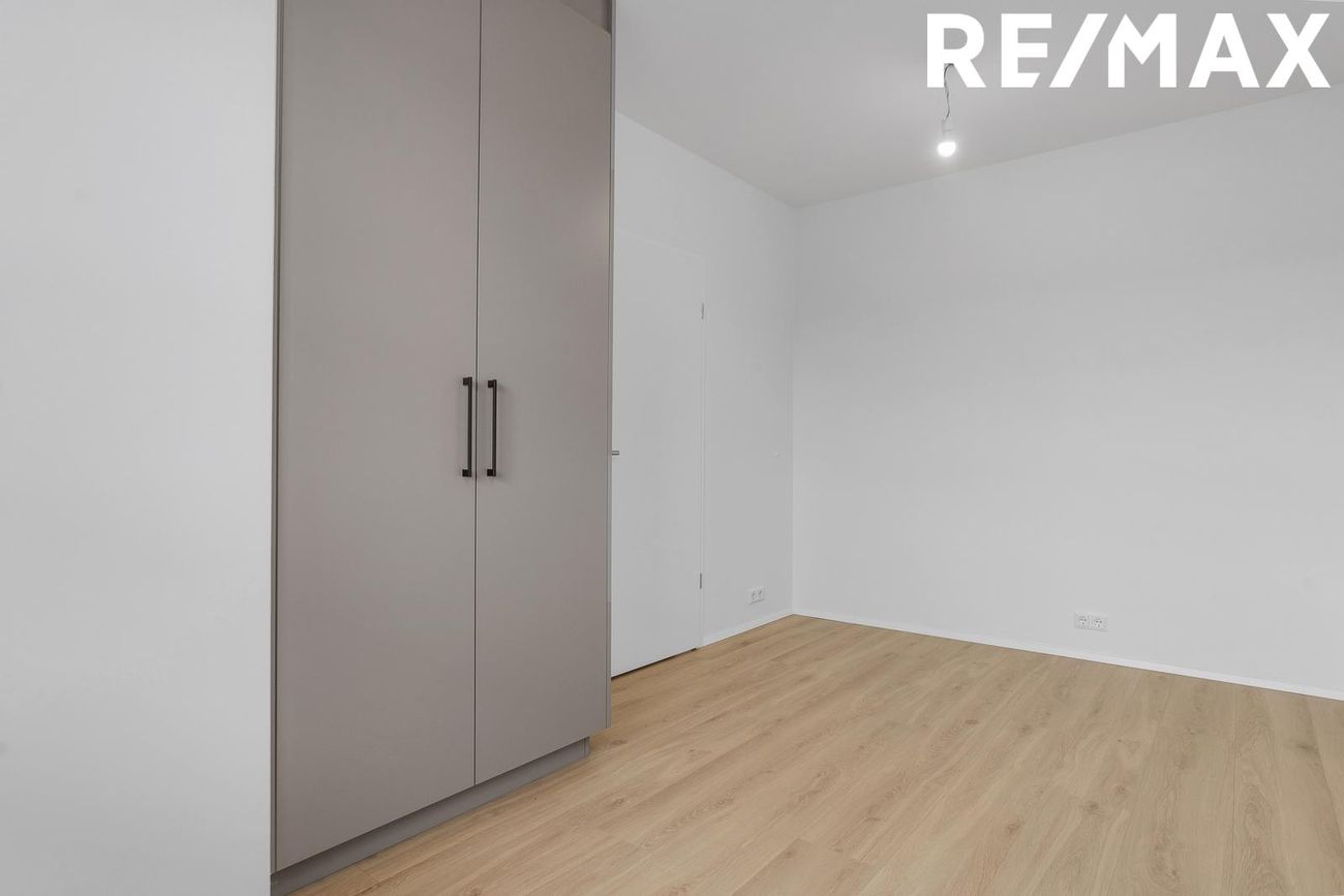Hringbraut 120, 101 Reykjavík