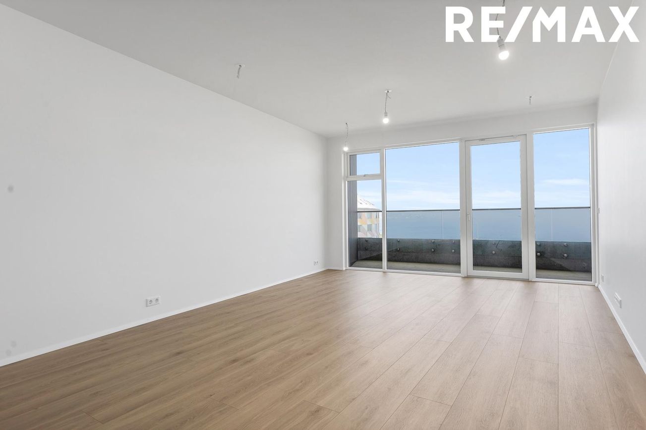 Hringbraut 120, 101 Reykjavík