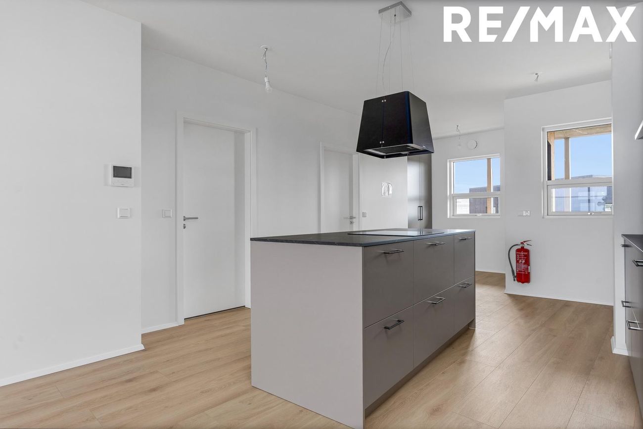 Hringbraut 120, 101 Reykjavík
