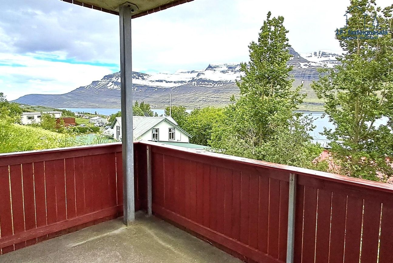 Bakkagerði 10 - 0101, 730 Fjarða