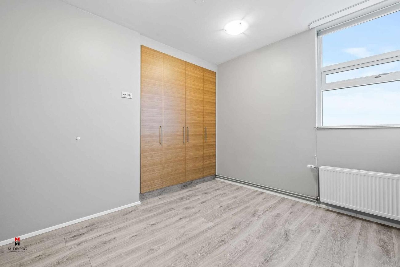 Sólmundarhöfði 7, 300 Akranes