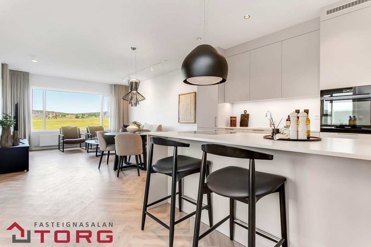 Vetrarbraut 2C - 0211, 210 Garðabær