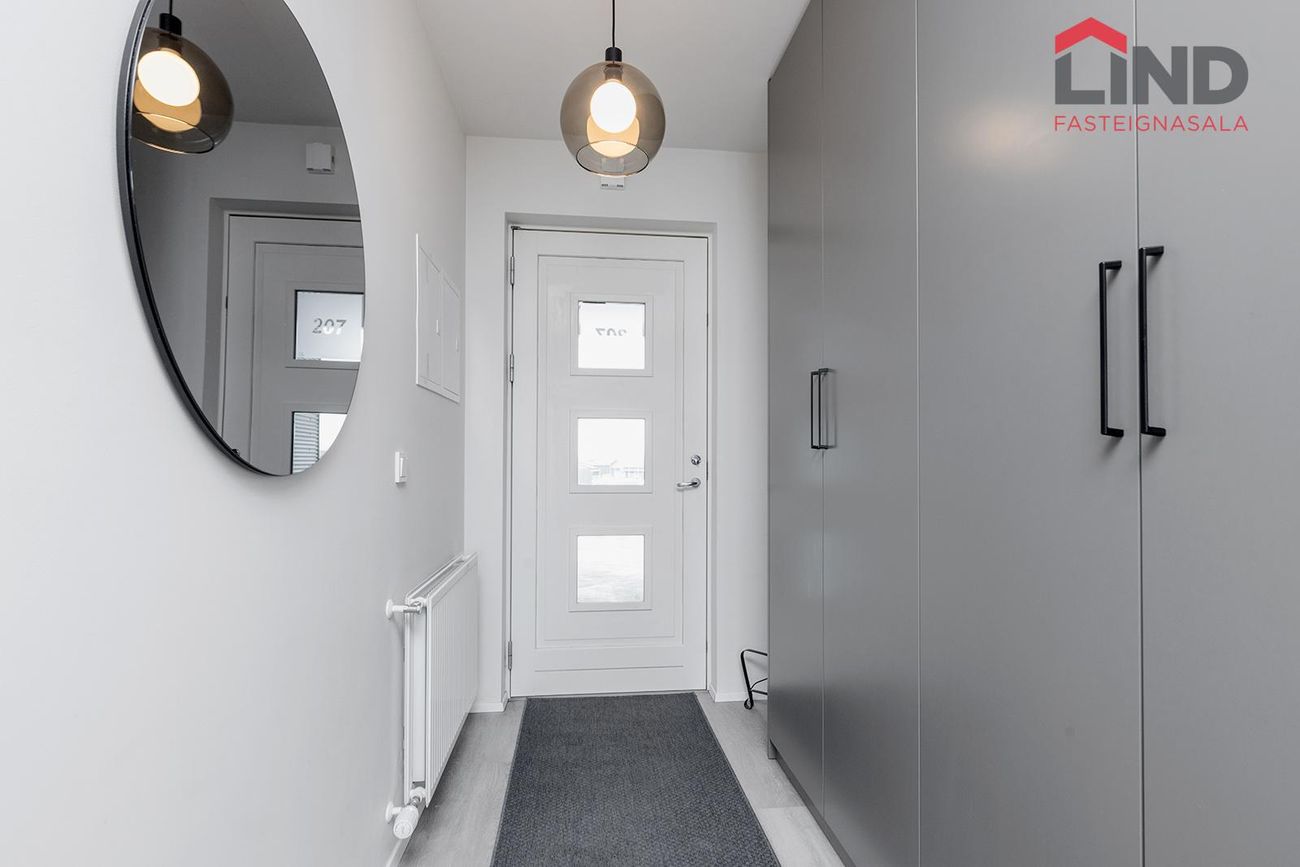 Dalsbraut 36, 260 Reykjanesbær