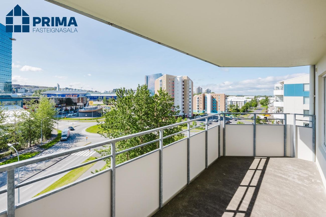 Lækjasmári 4, 201 Kópavogur