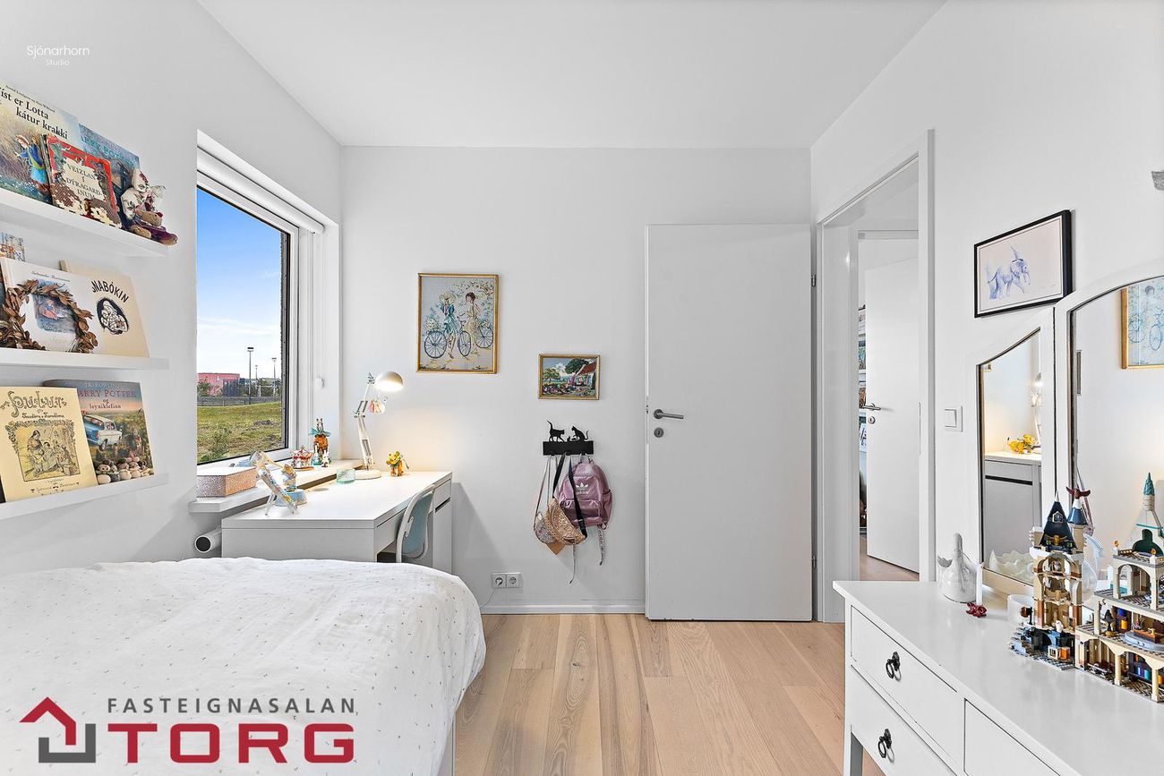 Ögurás 7, 210 Garðabær